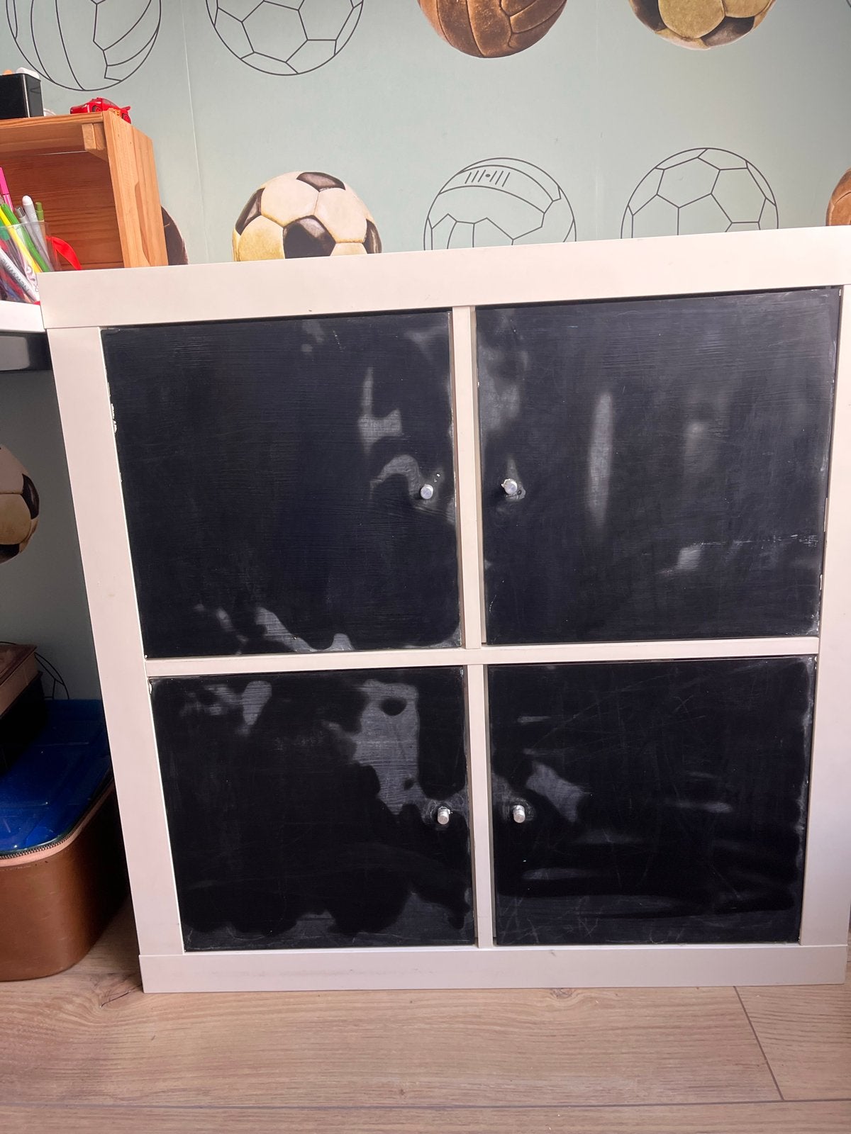 Ikea expedit 2x2 - Witte kast met 4 vakken en deuren, Huis en Inrichting, Ophalen, Gebruikt