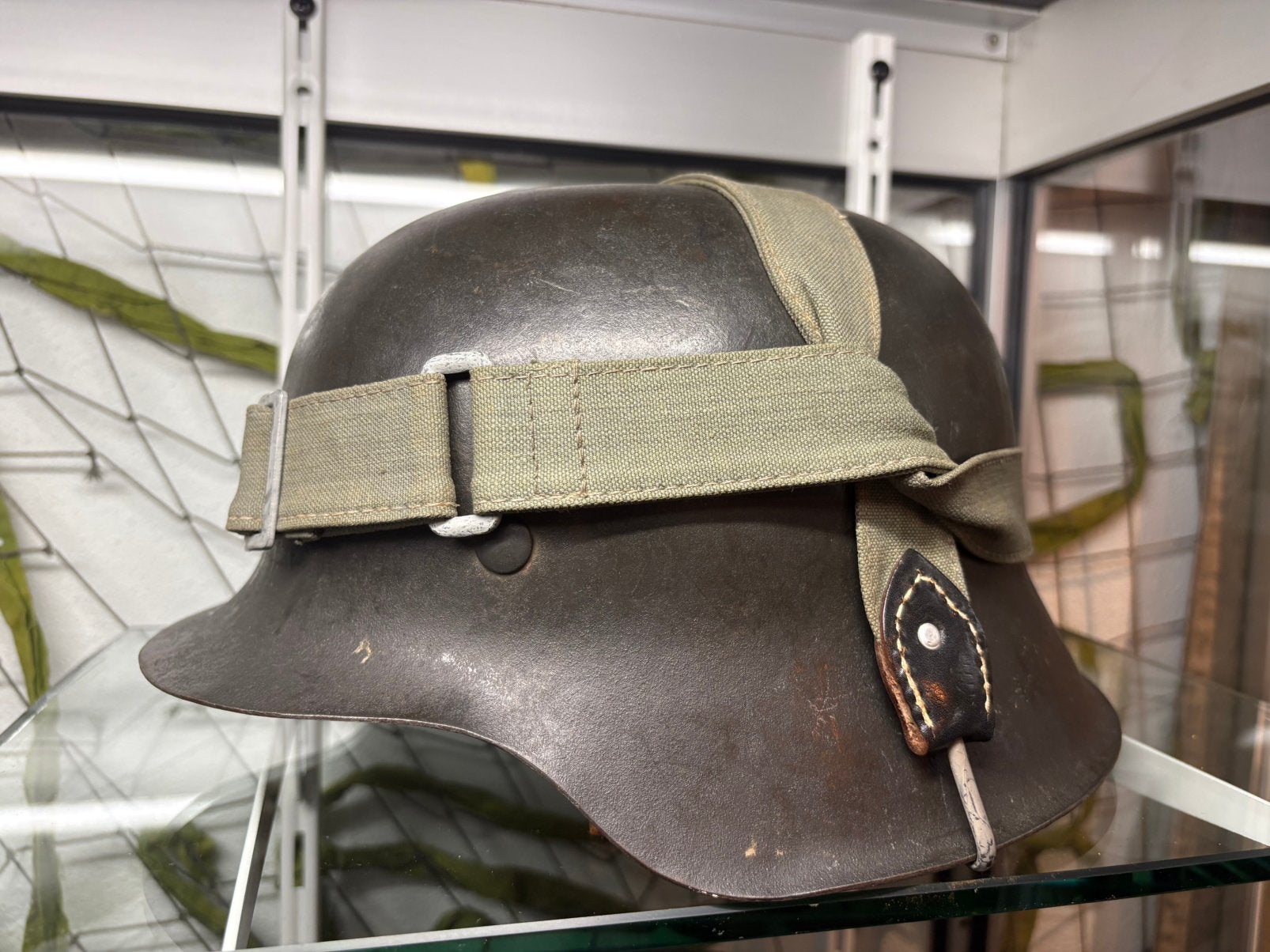 Duitse helm m42 ND, Ophalen of Verzenden, Duitsland, Helm of Baret