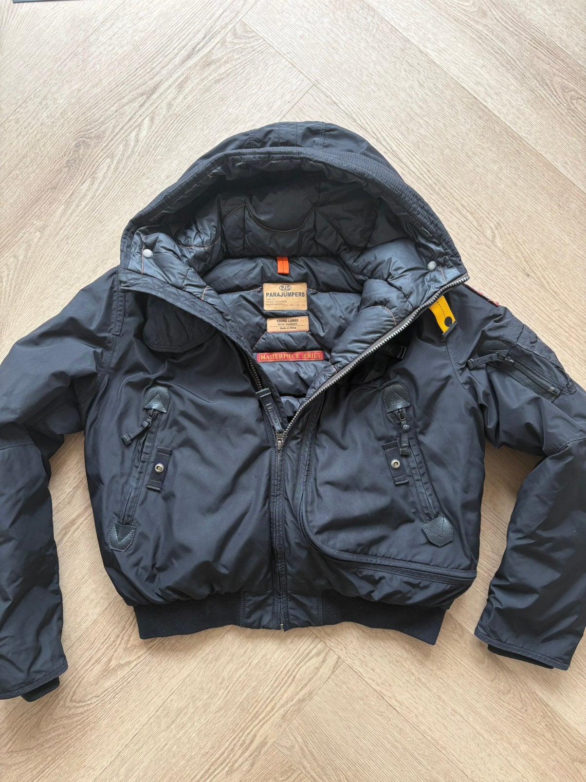 Zwarte Parajumper Bomber Young Large (xs), Ophalen of Verzenden, Zo goed als nieuw, Maat 46 (S) of kleiner, Zwart