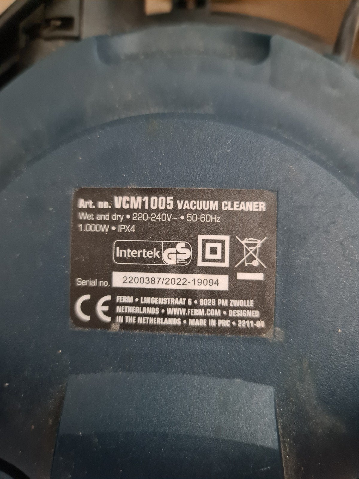 Ferm VCM1005 Nat- en Droogzuiger - 1000W, Inclusief accessoires, Gebruikt, Ophalen of Verzenden, Industriële stofzuiger