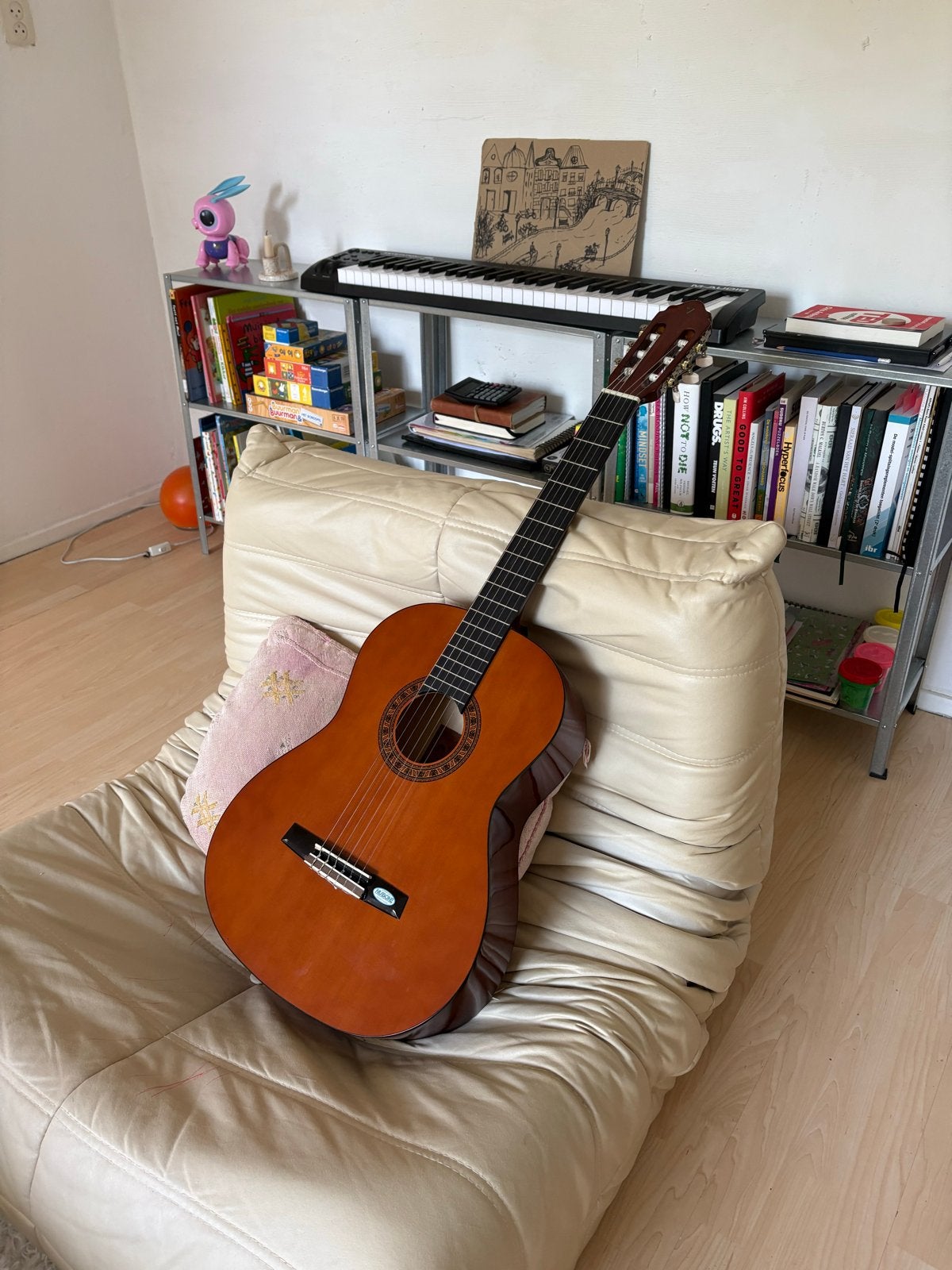 Valencia akoestische gitaar - perfect voor beginners, Muziek en Instrumenten, Ophalen, Gebruikt, Klassieke of Spaanse gitaar