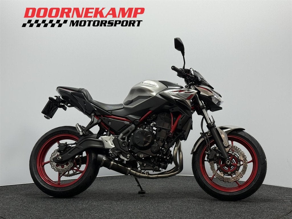 Kawasaki Z 650 ABS (bj 2023), LED Verlichting, 649 cc, Verkoop@doornekampmotorsport.nl, Doornekamp Motorsport