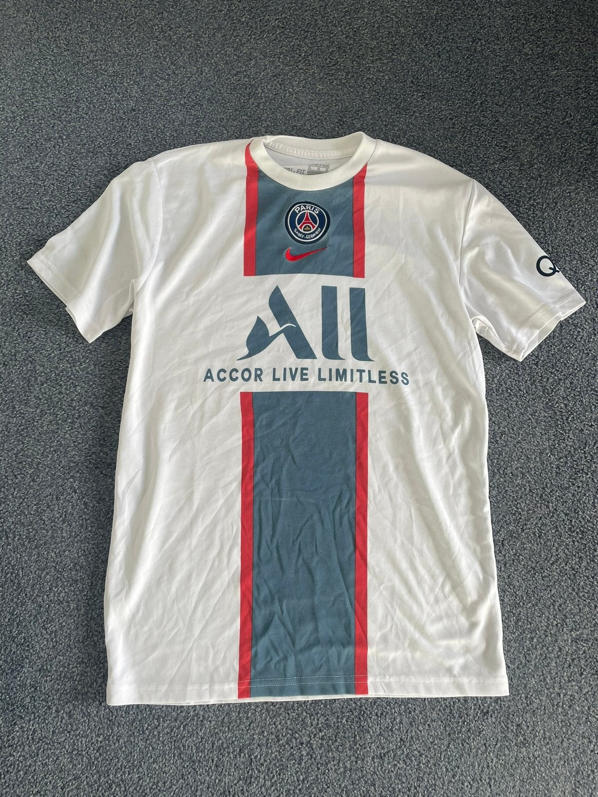 PSG Mbappe L, Ophalen, Zo goed als nieuw, Maat 48/50 (M), Wit