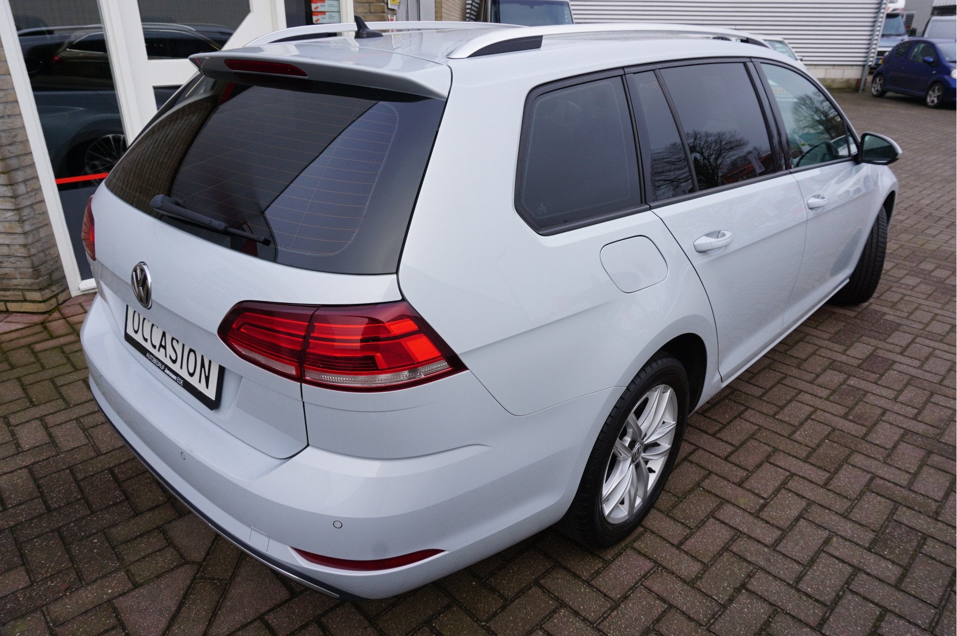 Volkswagen Golf Variant 1.0 TSI Comfortline Auotmaat, Stof, Gebruikt, Zwart, Wit