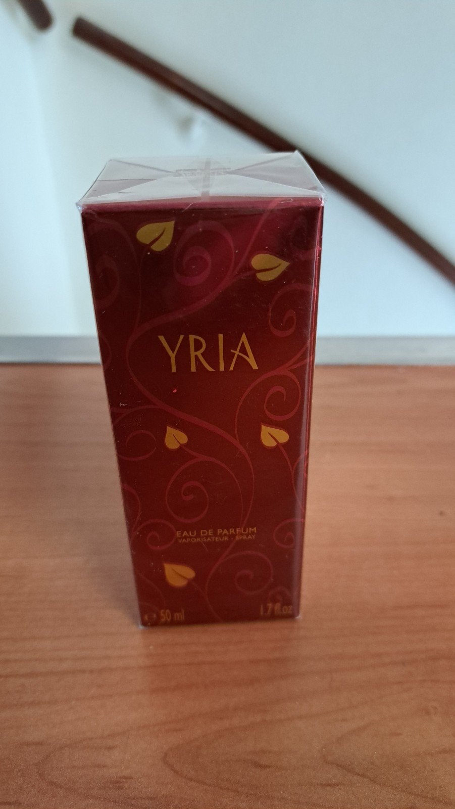 Yria Eau de Parfum Spray 50 ml - Nieuw en Geseald, Sieraden, Tassen en Uiterlijk, Ophalen of Verzenden, Nieuw