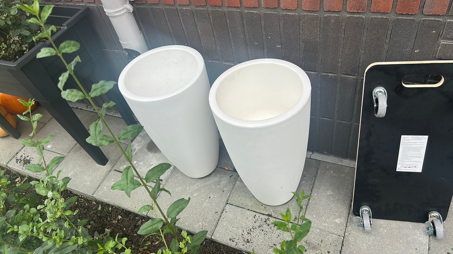 2 stuks elho potten, Kunststof, Rond, Ophalen of Verzenden, Zo goed als nieuw
