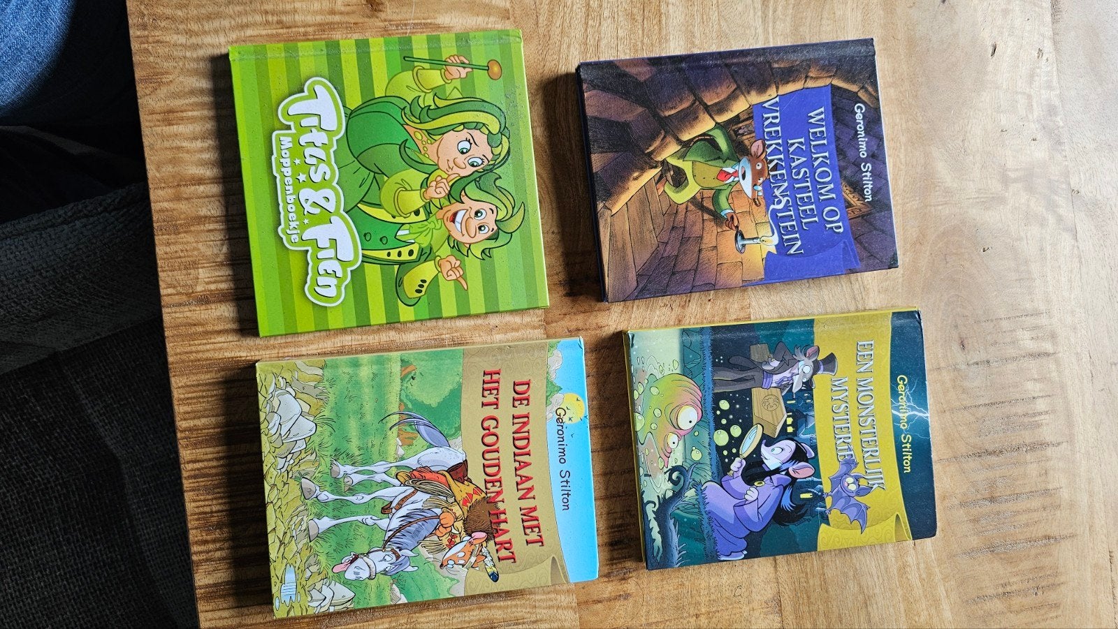 3 Geronimo Stilton leesboeken en 1 moppenboek, Ophalen, Zo goed als nieuw, Fictie algemeen