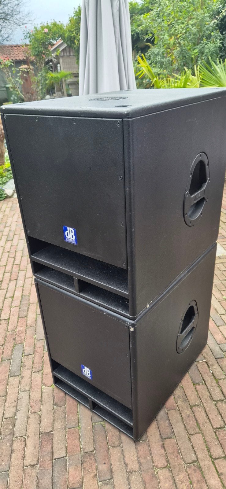 DB Technologies SUB 05 Actieve Subwoofers (2 stuks), Gebruikt, Subwoofer, Basreflex, Ophalen