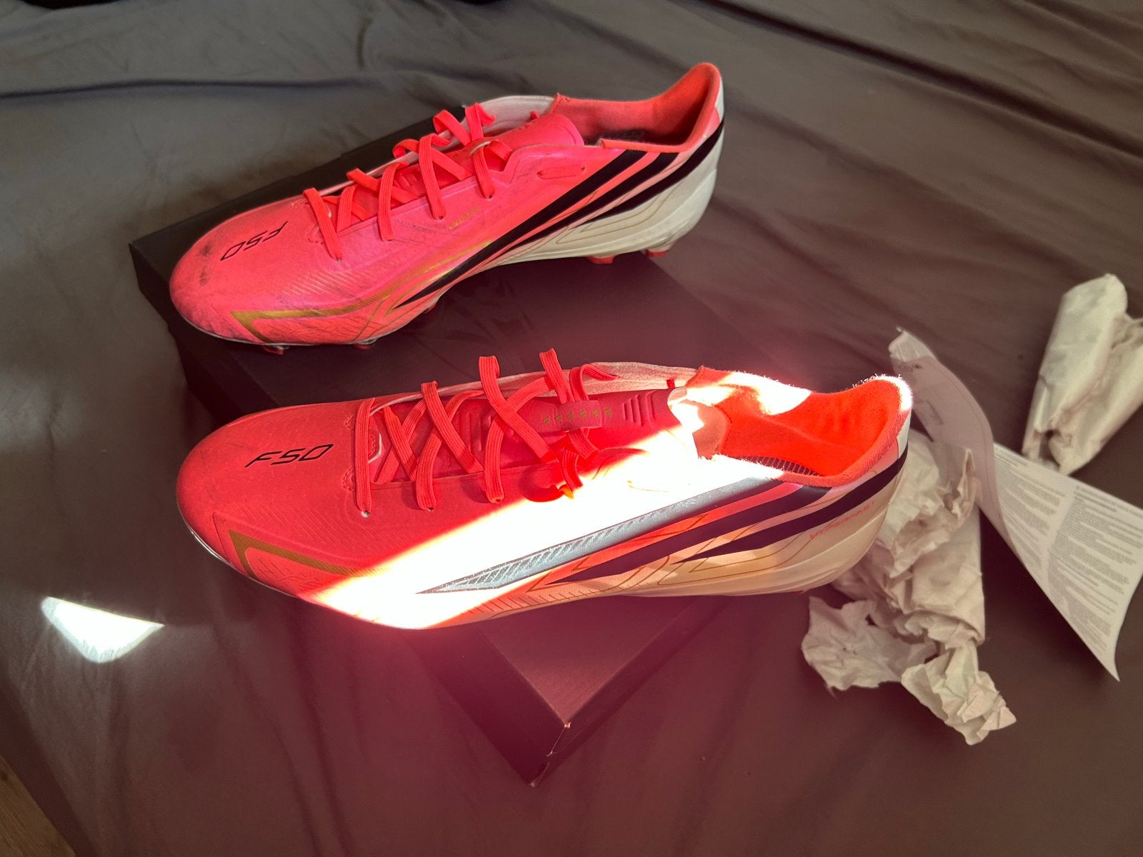 Adidas F50 Voetbalschoenen - FIFA World Cup Editie, Ophalen, Gebruikt, Schoenen