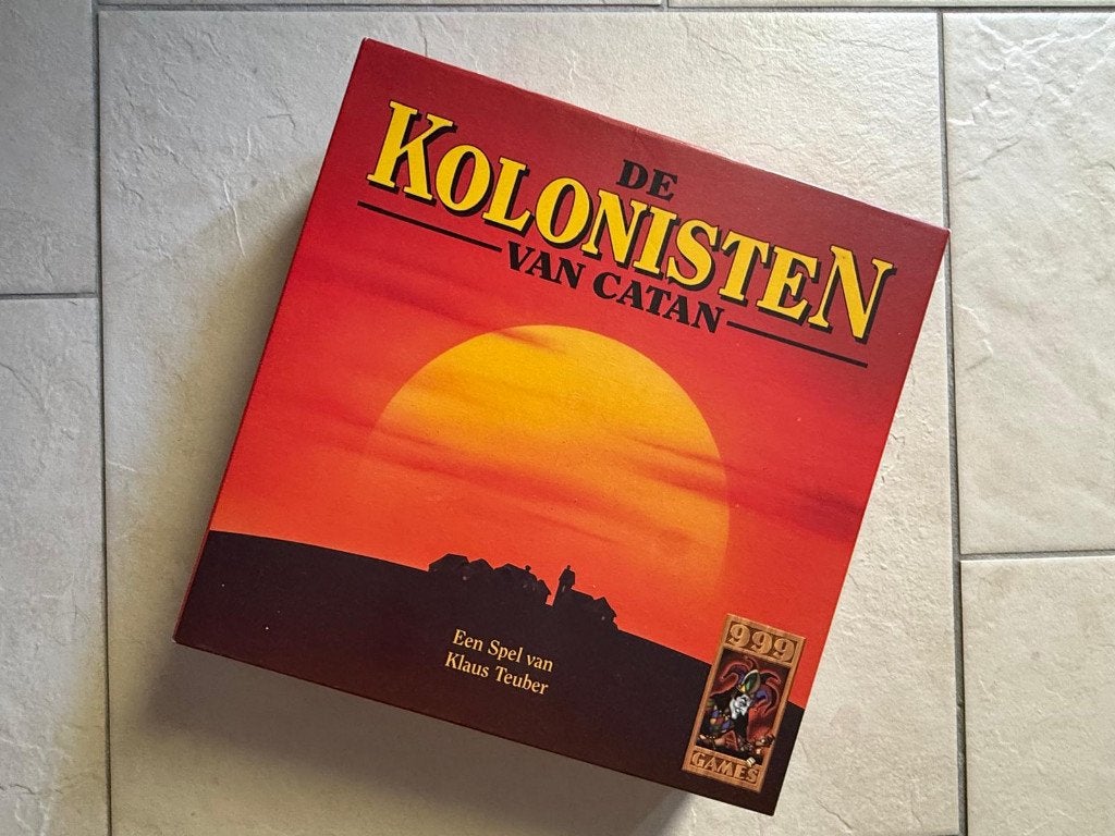 Bordspellen o.a. Risk, Catan, en 30 Seconds, Vijf spelers of meer, Ophalen of Verzenden, Gebruikt