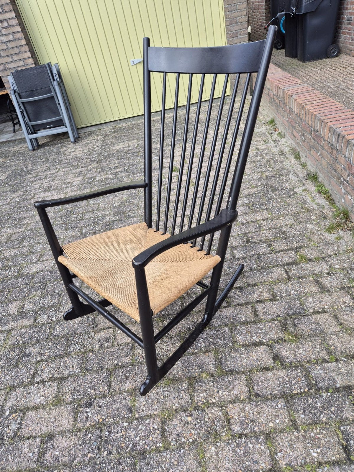 Vintage Deense Schommelstoel - Zwart met Rotan Zitting, Ophalen of Verzenden