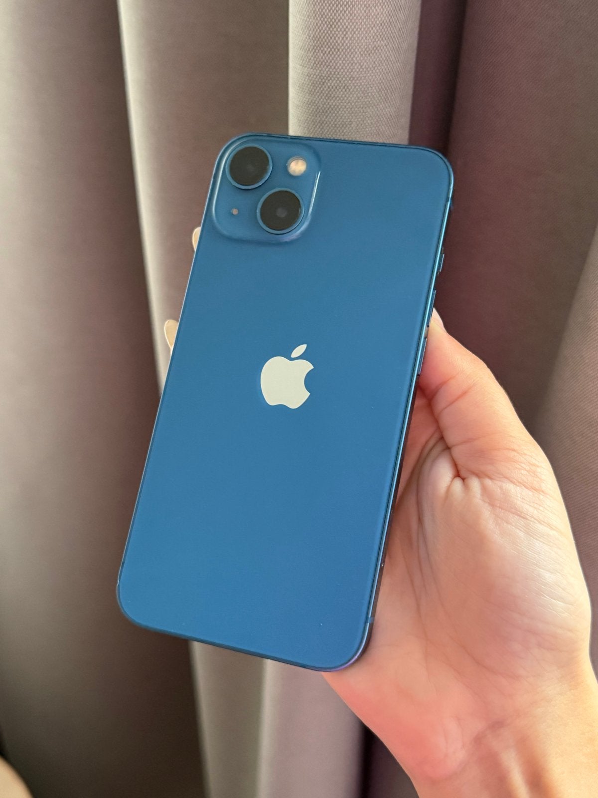 iPhone 13 - Blauw - 128GB - Zo goed als nieuw, 80 %, 128 GB, Blauw, IPhone 13