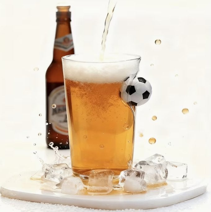 Drinkglas met ingeblazen voetbal, Verzamelen, Ophalen of Verzenden, Nieuw, Overige typen