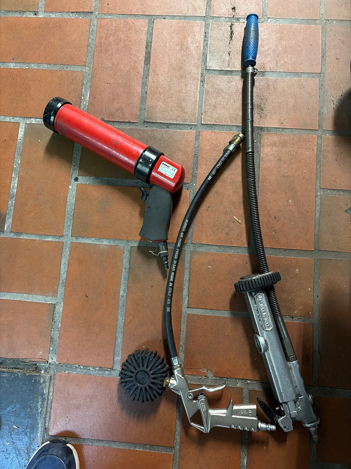 Rodac RC107 Kit: Kitpistool & Bandenpomp, Ophalen of Verzenden, Gebruikt