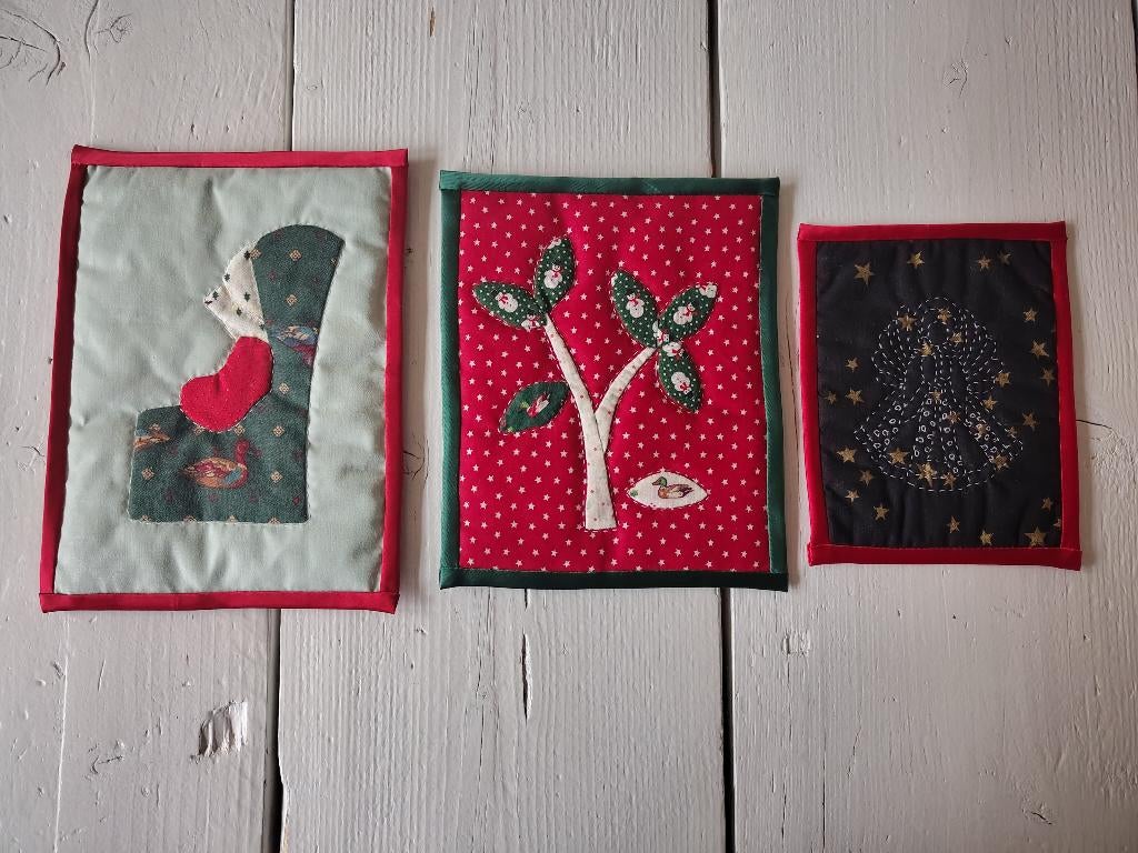 Drie mooie quiltwerkjes - thema kerst - engel, boom, Ophalen of Verzenden, Zo goed als nieuw