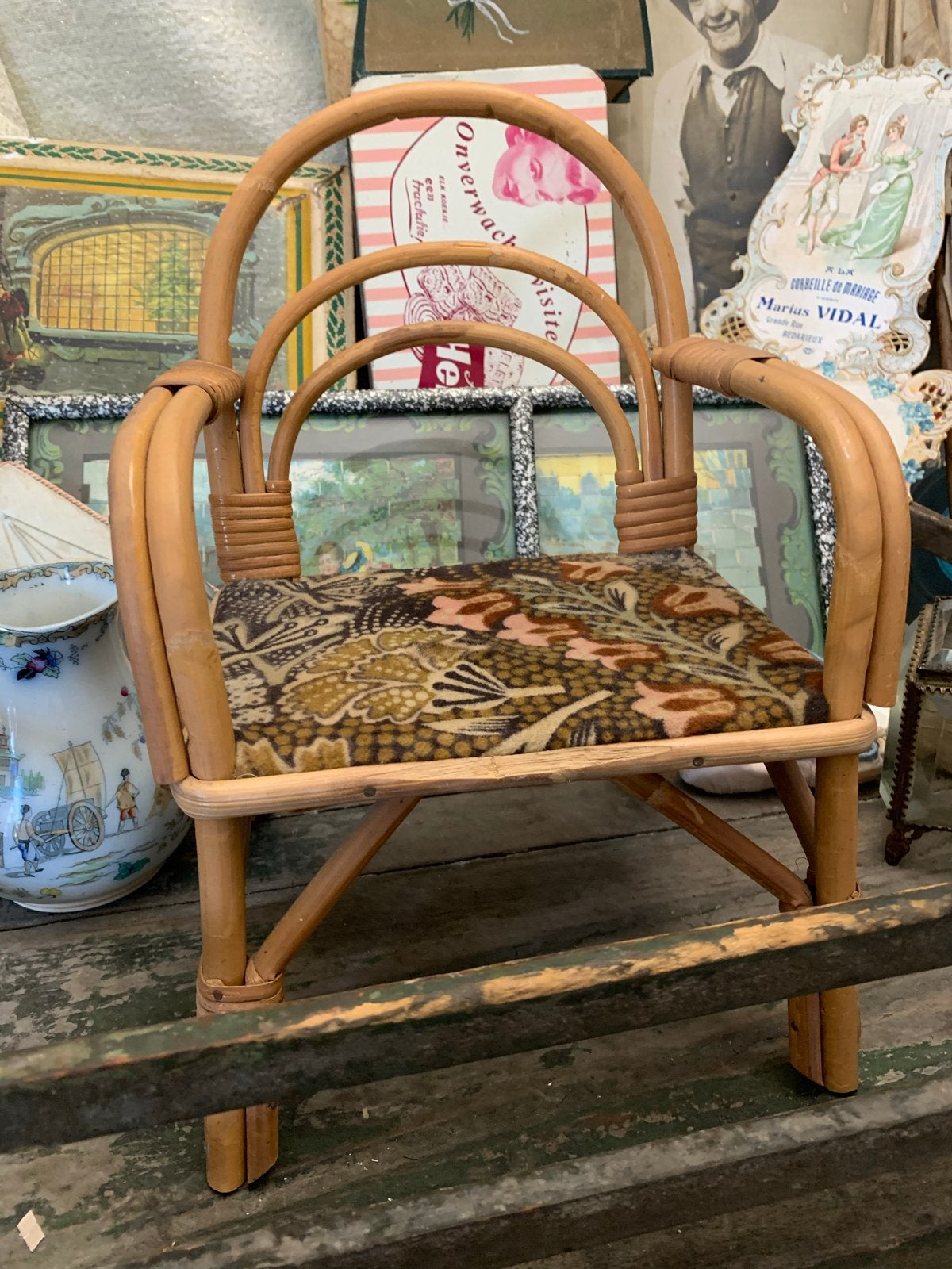 Vintage rotan poppenstoeltje met stoffen zitting, Ophalen of Verzenden