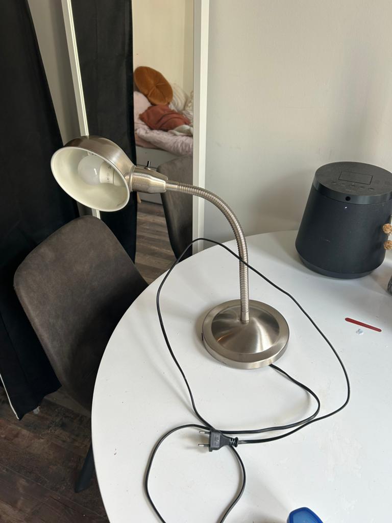 Buigbare bureaulamp, Ophalen, Gebruikt, 50 tot 75 cm