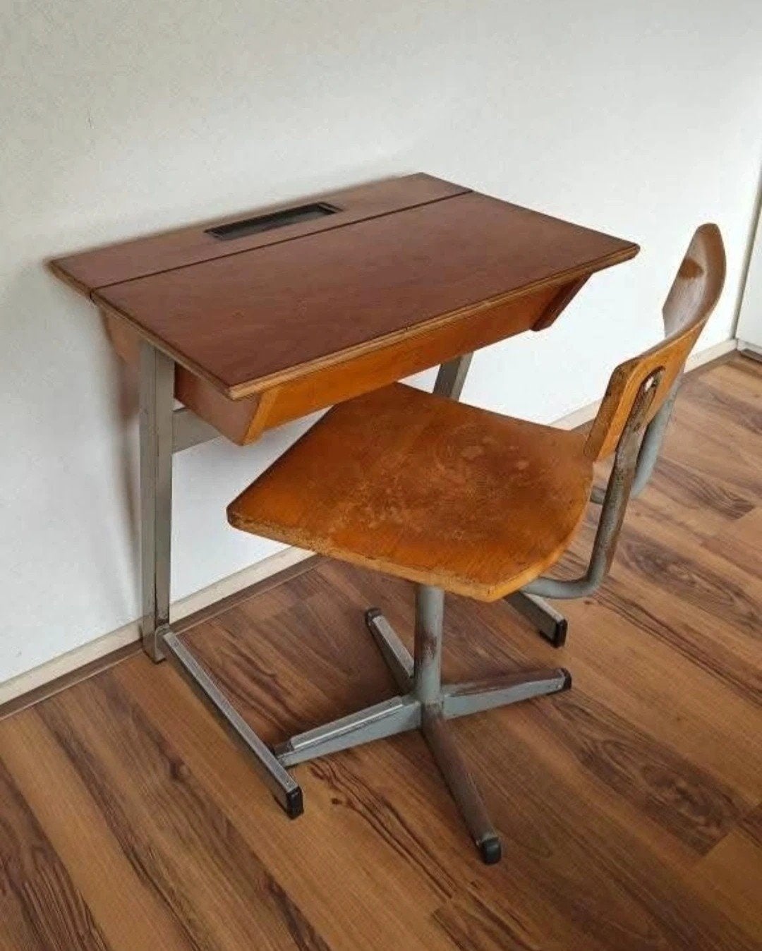 Vintage Schoolbankje met Stoel - MOET ZSM WEG!, Ophalen, Gebruikt