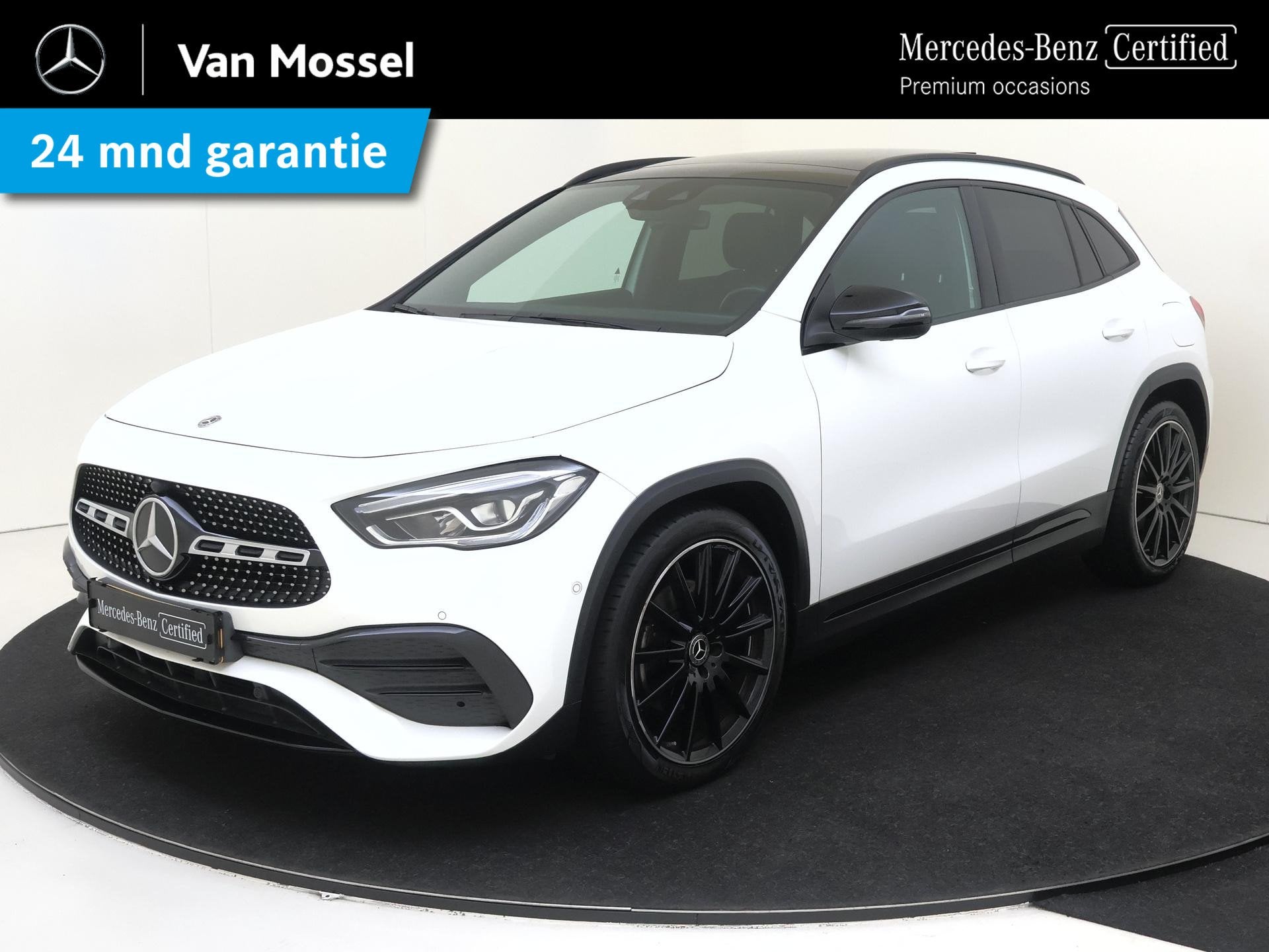 Mercedes-Benz GLA-klasse 200 AMG Line Nightpakket/ Panoramad