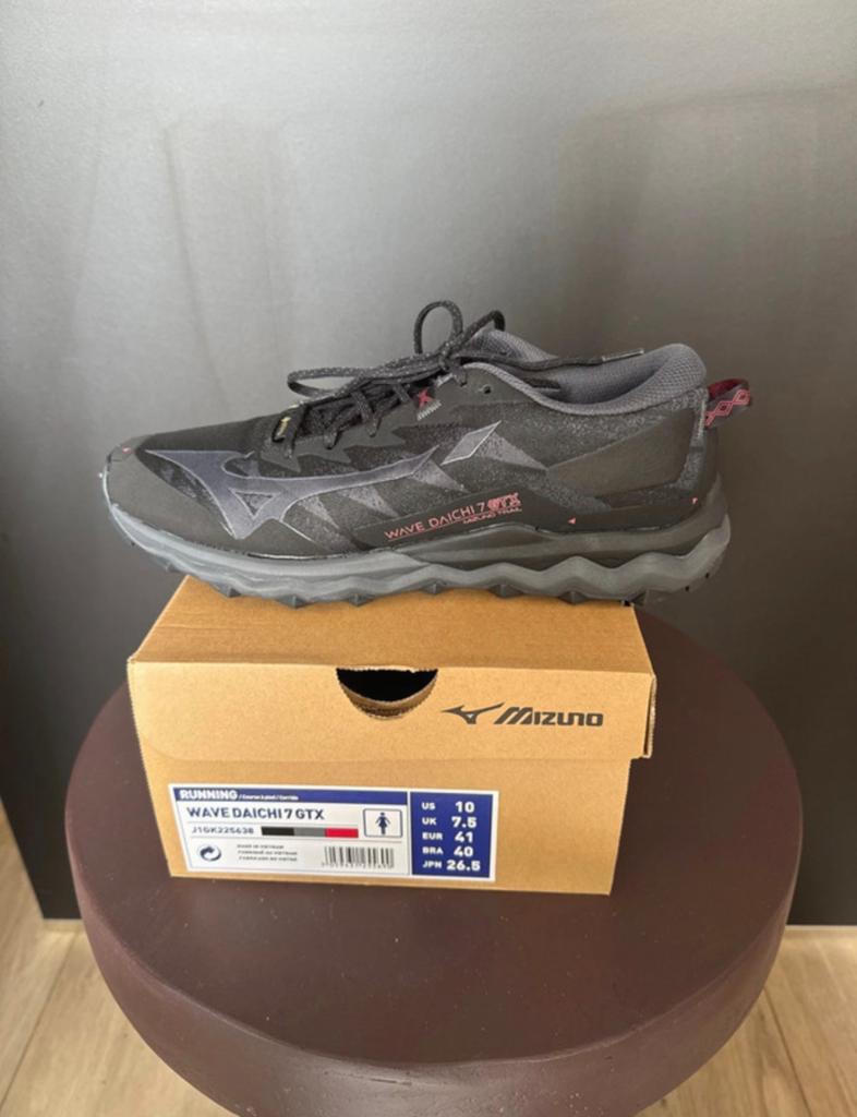 Mizuno wave daichi 7 gtx, dames 41, Nieuw, Ophalen of Verzenden, Sportschoenen, Zwart