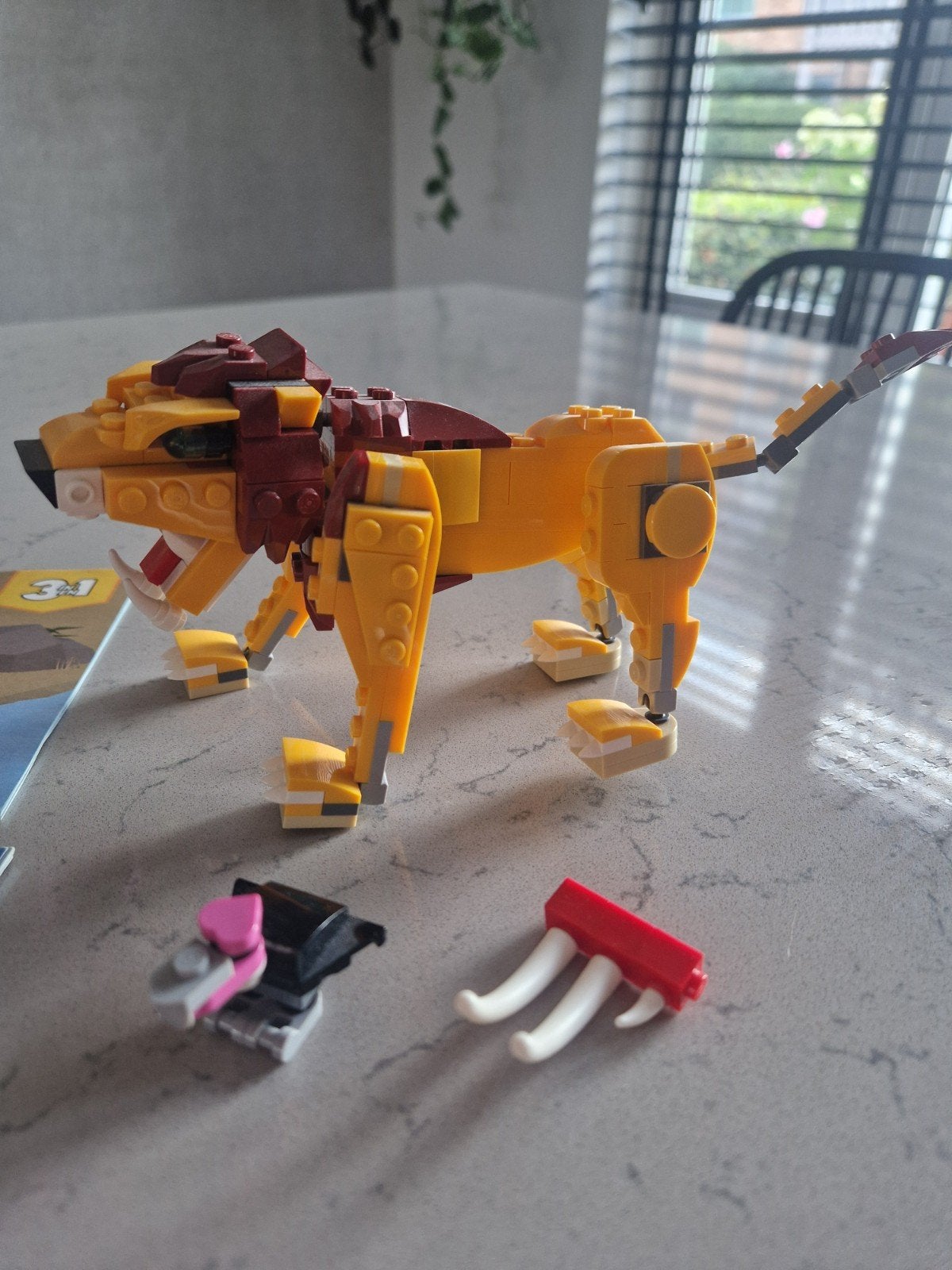 LEGO Creator 31112 Wilde Leeuw 3-in-1, Ophalen of Verzenden, Zo goed als nieuw