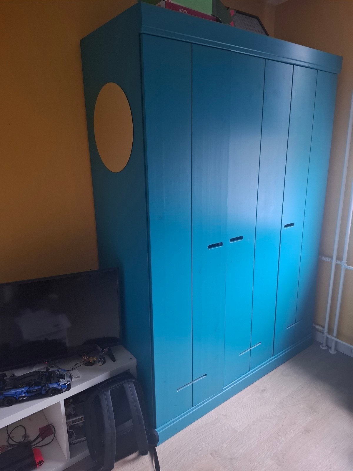 Kast, Woood, kleur Petrol, Ophalen, Met deur(en), Gebruikt, 100 tot 150 cm