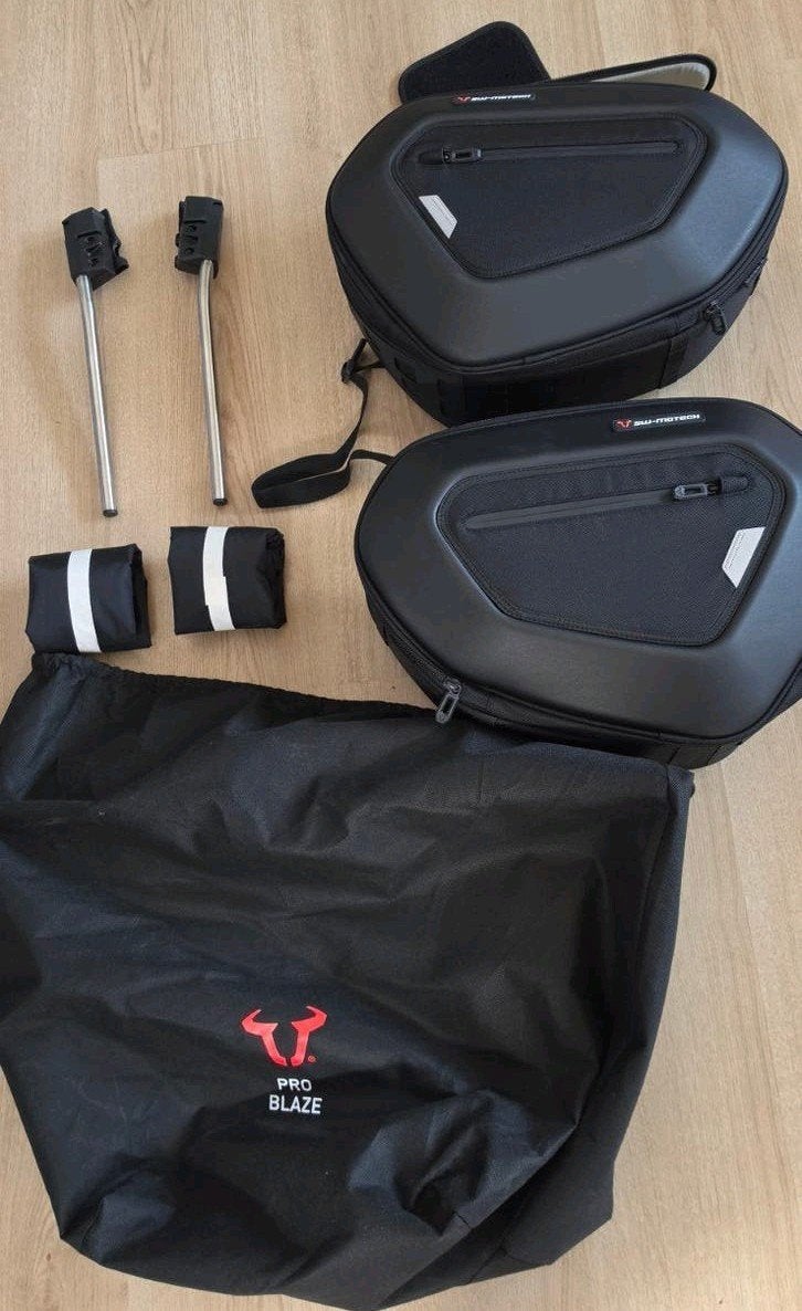 SW-MOTECH Pro blaze tassen spiksplinternieuw nooit gebruikt!, Motoren, Accessoires | Koffers en Tassen, Ophalen of Verzenden, Gebruikt
