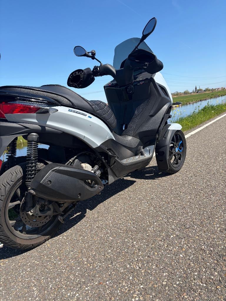 mp3 310cc, Particulier, Scooter