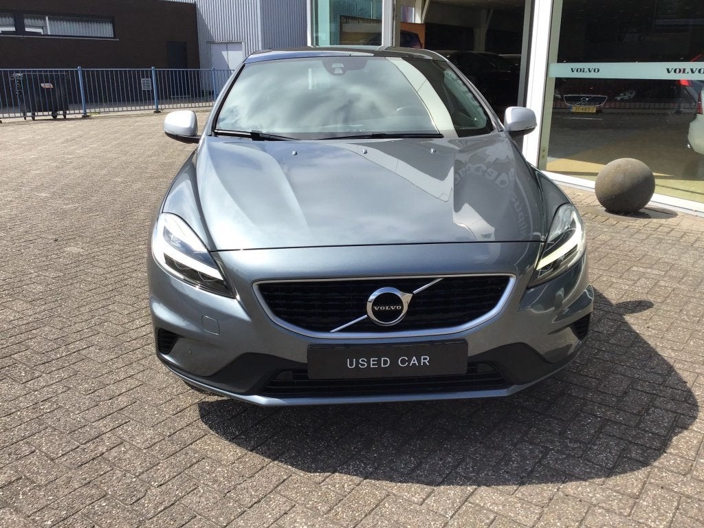 Volvo V40 T3 153PK AUT6 Polar+ Sport| Panodak| Camera| Trekh, Auto's, Volvo, 4 cilinders, 700 kg, Automatische klimaatregeling