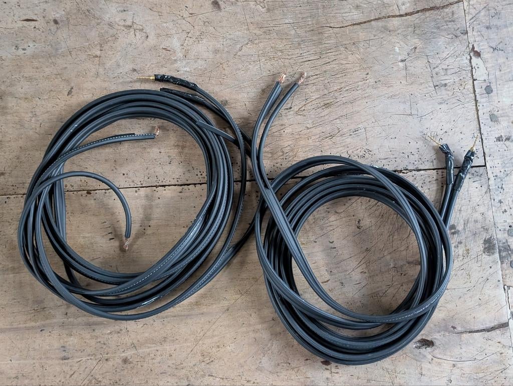 Ixos silver plated speaker cables - 4m each, Ophalen of Verzenden, 2 tot 5 meter, Luidsprekerkabel