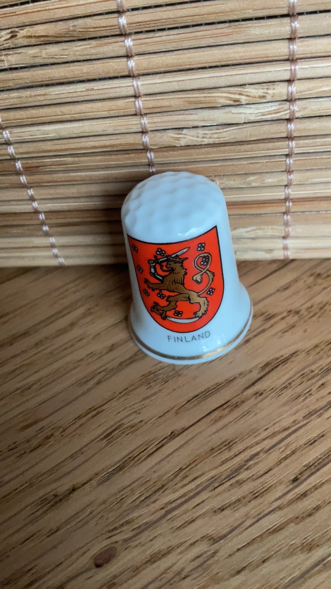 Finland vingerhoedje vingerhoedjes vingerhoed, Verzenden, Nieuw, Porselein, Buitenland