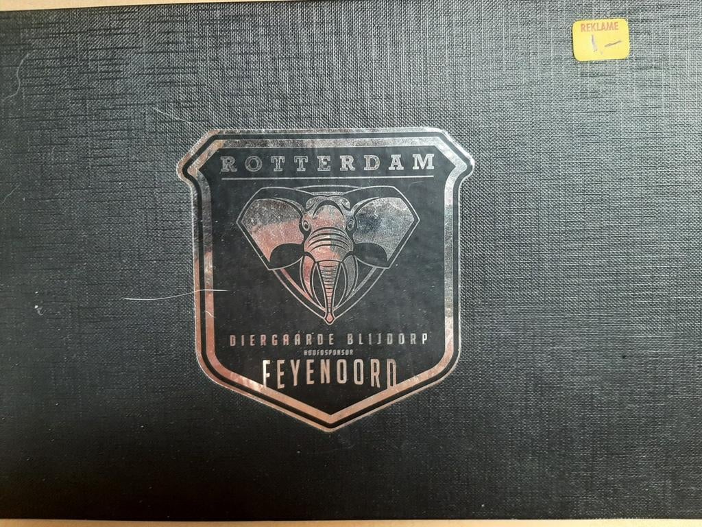 Map met feijenoord sticker., Verzamelen, Sportartikelen en Voetbal, Ophalen of Verzenden, Gebruikt, Feyenoord, Poster, Plaatje of Sticker