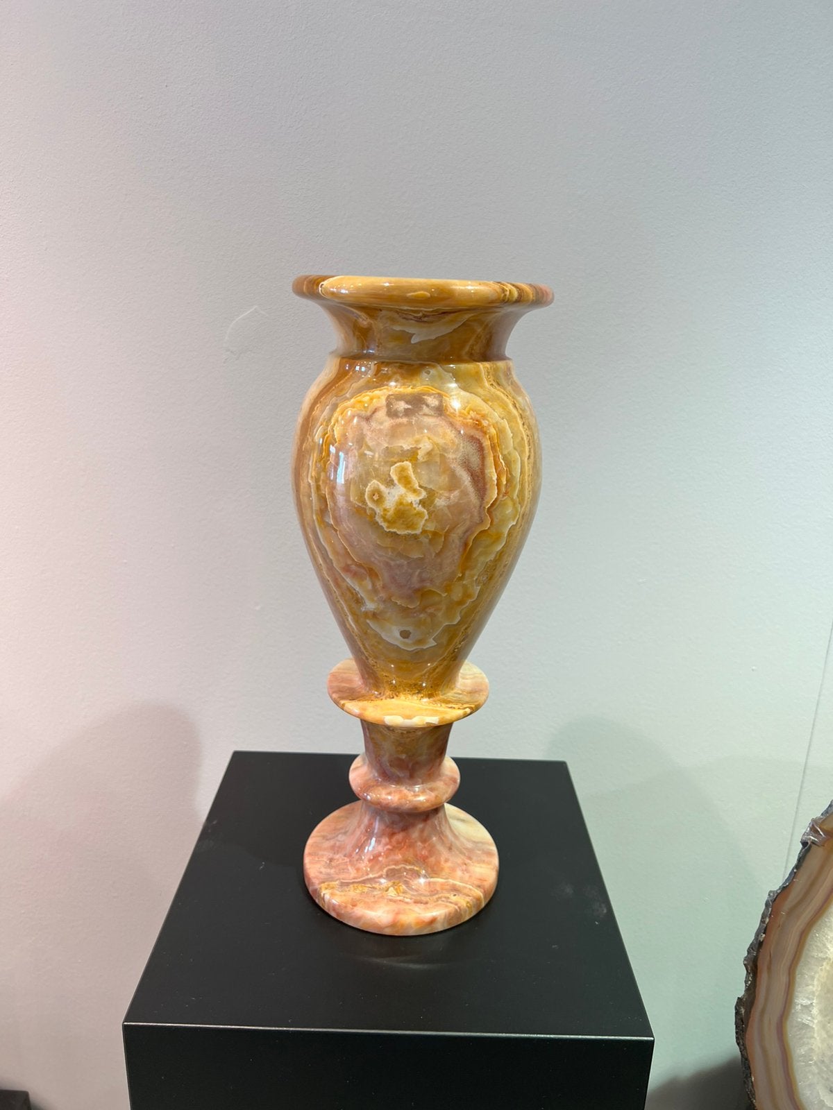 Prachtige massieve onyx vaas 40 cm hoog, Ophalen of Verzenden