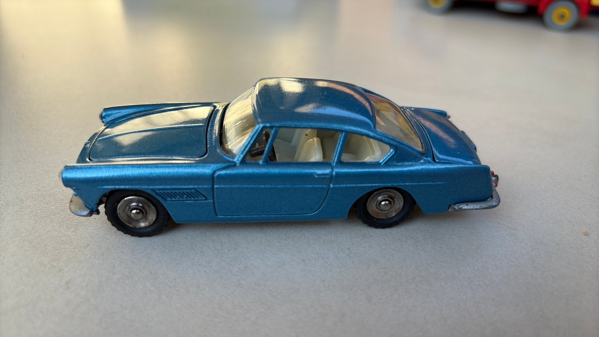 DINKY TOYS FERRARI 250GT, Ophalen of Verzenden, Gebruikt, Auto, Dinky Toys
