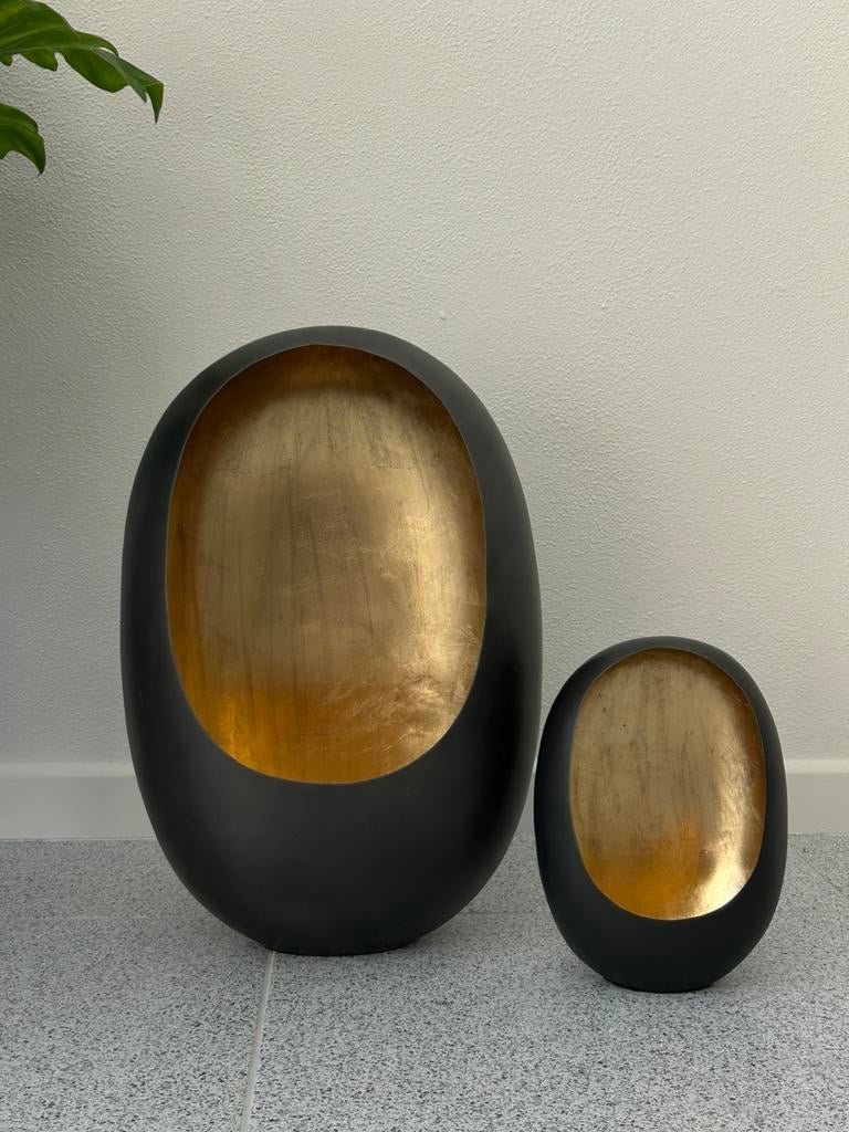 Twee Dekocandle Eggs, Huis en Inrichting, Woonaccessoires | Kandelaars en Kaarsen, Ophalen, 25 tot 50 cm, Zwart, Zo goed als nieuw