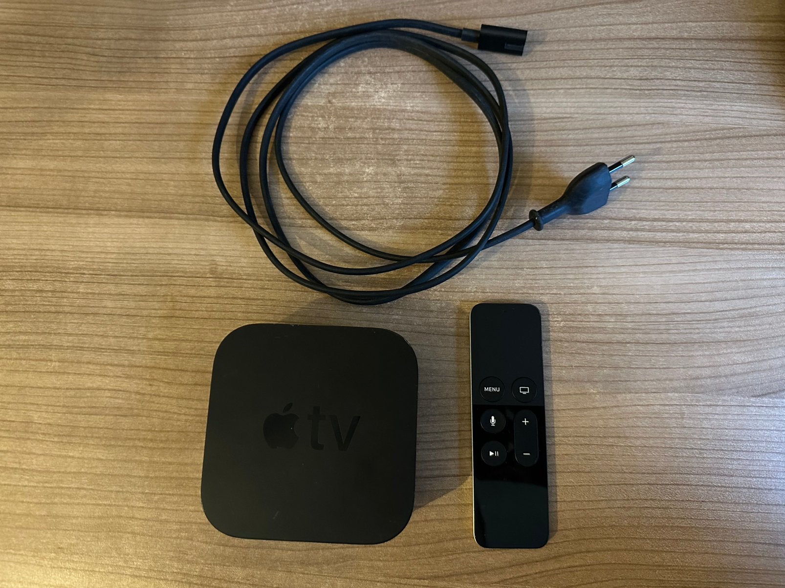 Apple TV 4 HD - 32GB - WiFi & Ethernet, Ophalen of Verzenden, Zo goed als nieuw, HDMI, Minder dan 500 GB