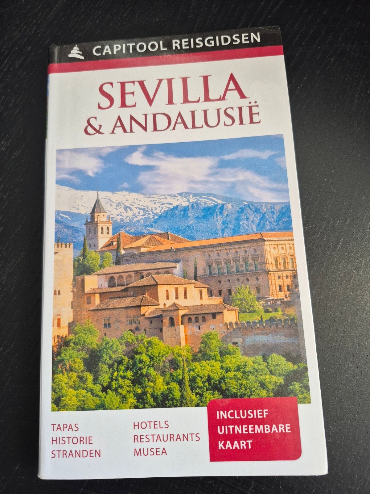 Capitool reisgids - Sevilla & Andalusië, Capitool, Europa, Ophalen of Verzenden, Reisgids of -boek