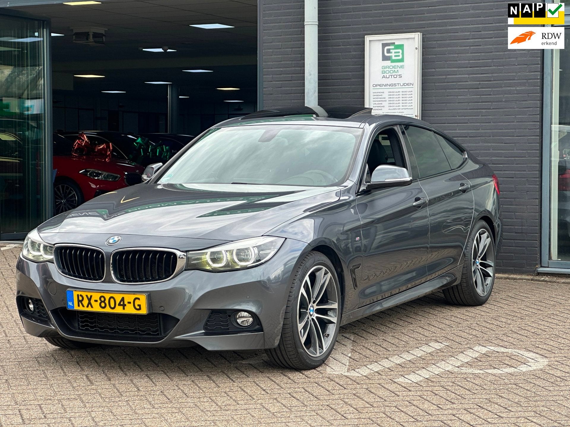 BMW 3-serie Gran Turismo 320i Corporate Lease High Executive, Auto's, Automaat, Achterwielaandrijving, Gebruikt, Euro 6