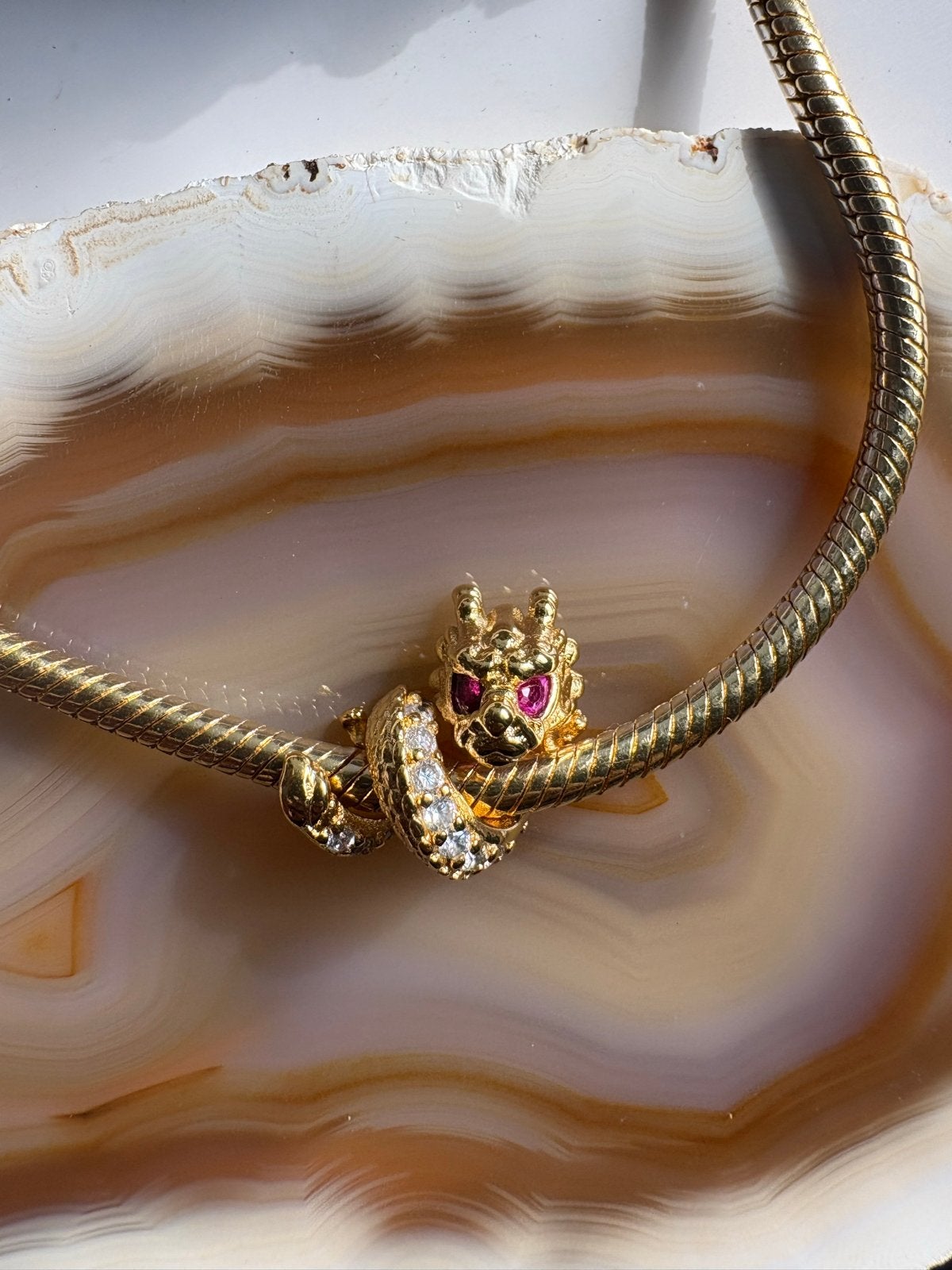 Pandora Gouden Draak Bedel, Overige merken, Verzenden, Zo goed als nieuw, 1 bedel