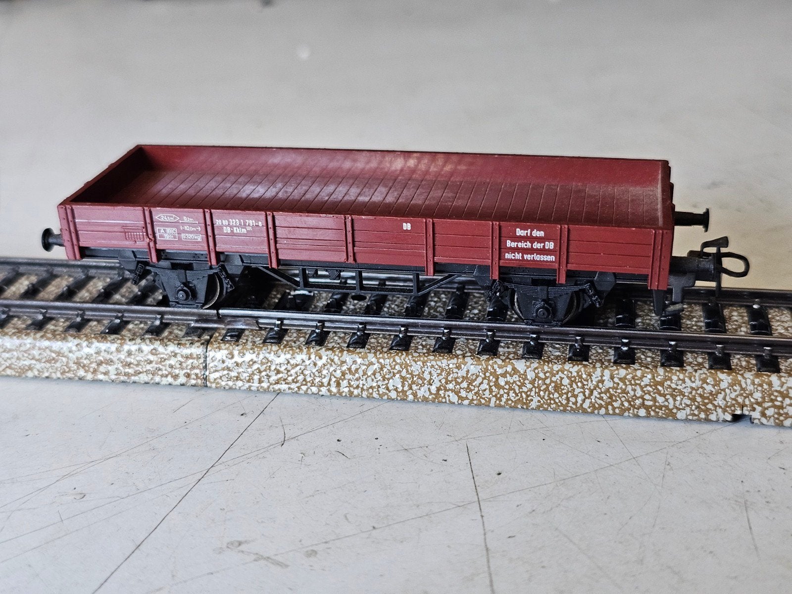 Märklin HO Wagon - Modelspoorwagon DB, Wagon, Ophalen of Verzenden, Zo goed als nieuw, Analoog