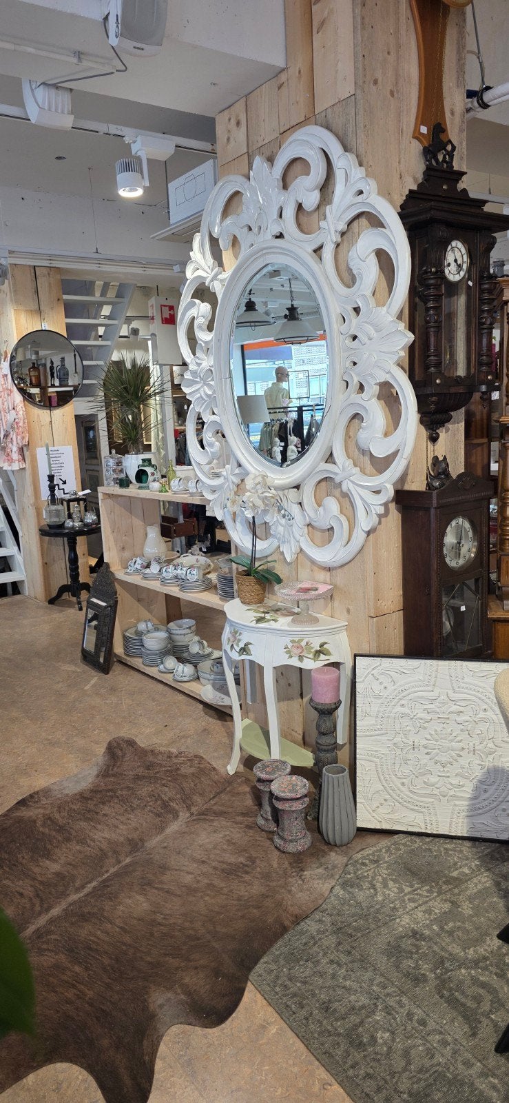 Stijlvolle Bijzettafel - Diverse Ontwerpen, Minder dan 55 cm, Gebruikt, Rond, Klassiek, Vintage, Modern