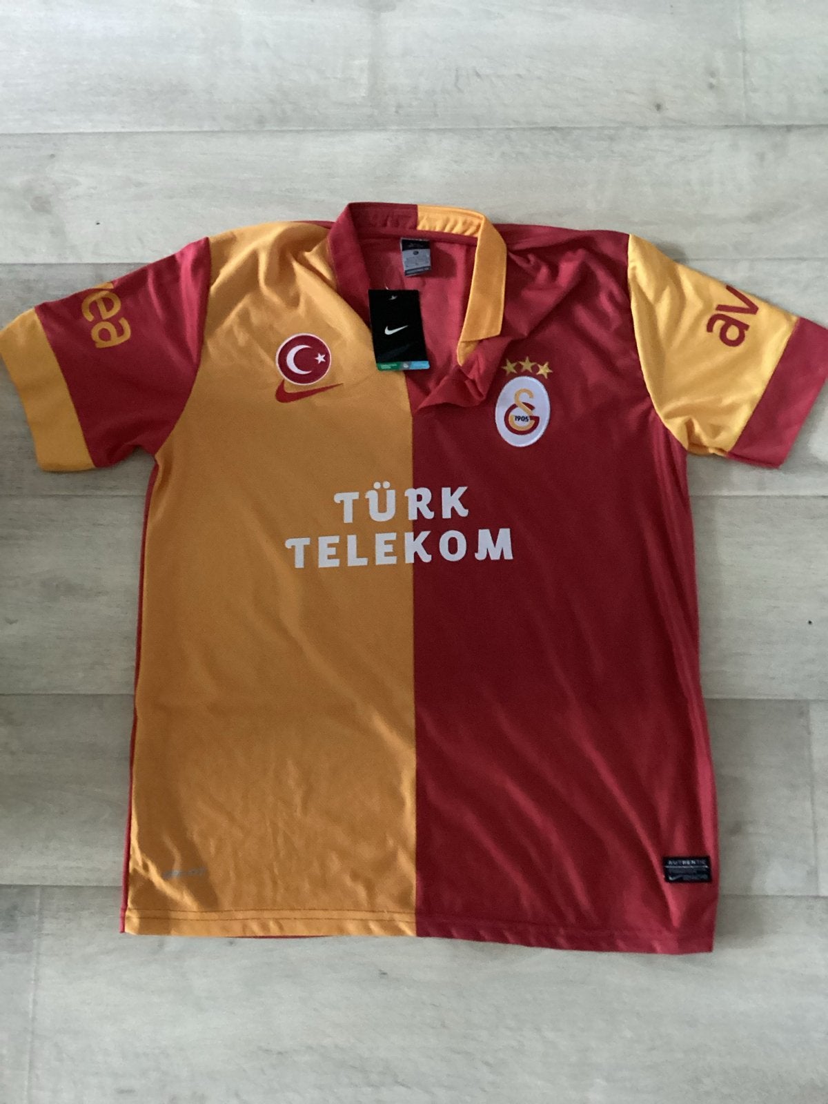 Galatasaray voetbalshirt - Sneijder 14 Nieuw, Maat L, Ophalen of Verzenden, Nieuw, Shirt