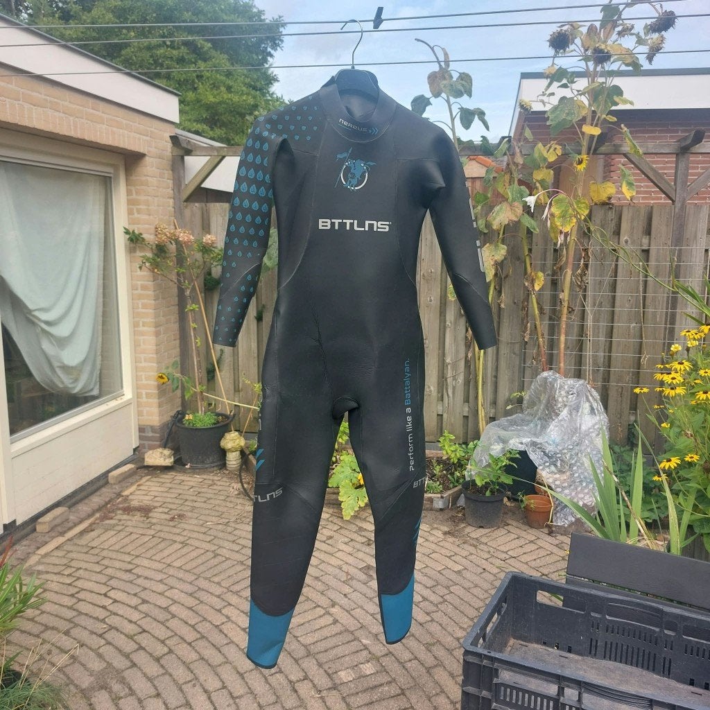BTTLNS Goddess Nereus 1.0 Triathlon Wetsuit Dames – Maat S, Wetsuit, BTTLNS, Ophalen of Verzenden, Zo goed als nieuw