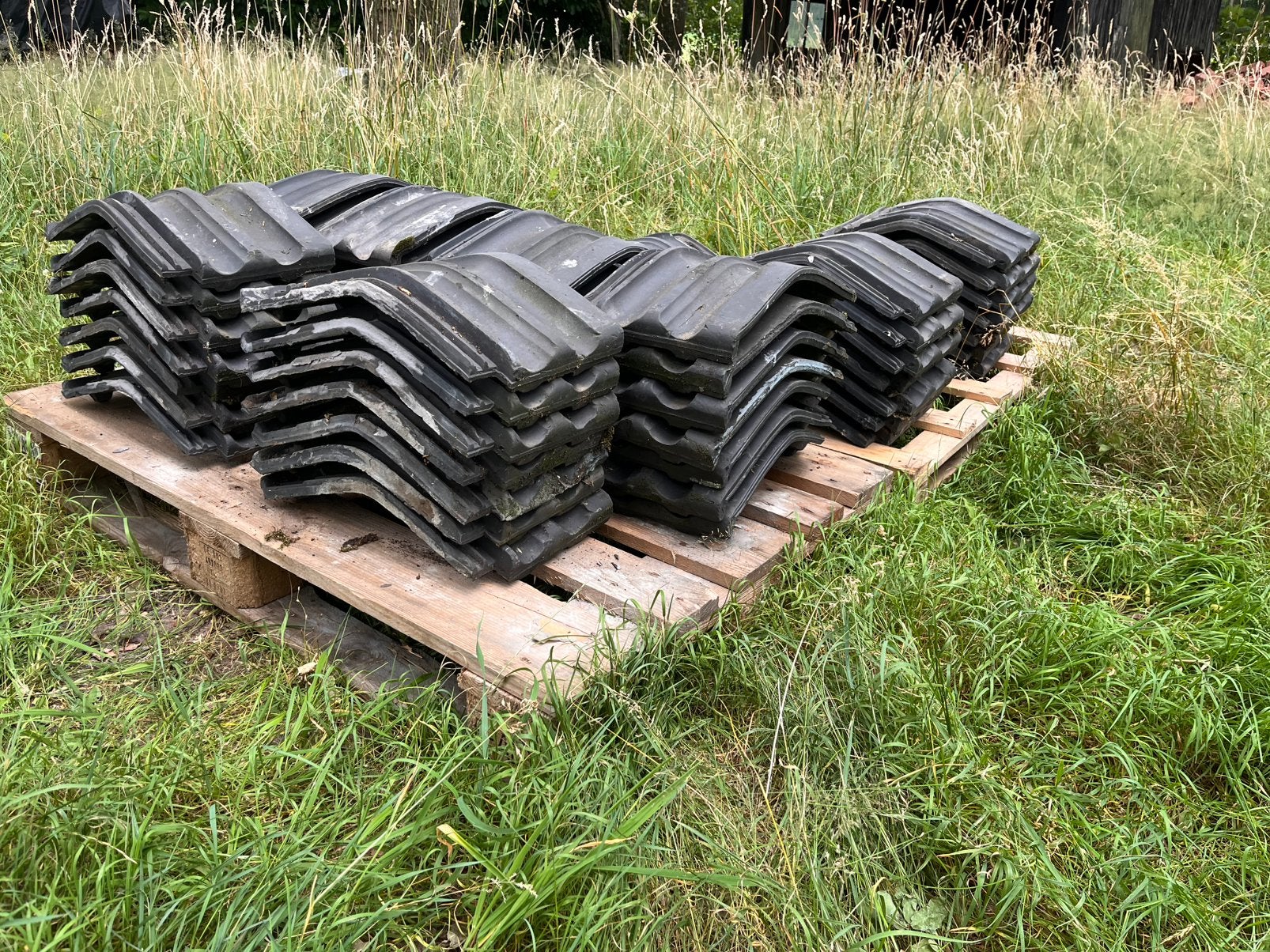 Mulden (knik)pan, Doe-het-zelf en Verbouw, Dakpannen en Dakbedekking, Ophalen, Gebruikt, Steen of Klei, Minder dan 5 m²