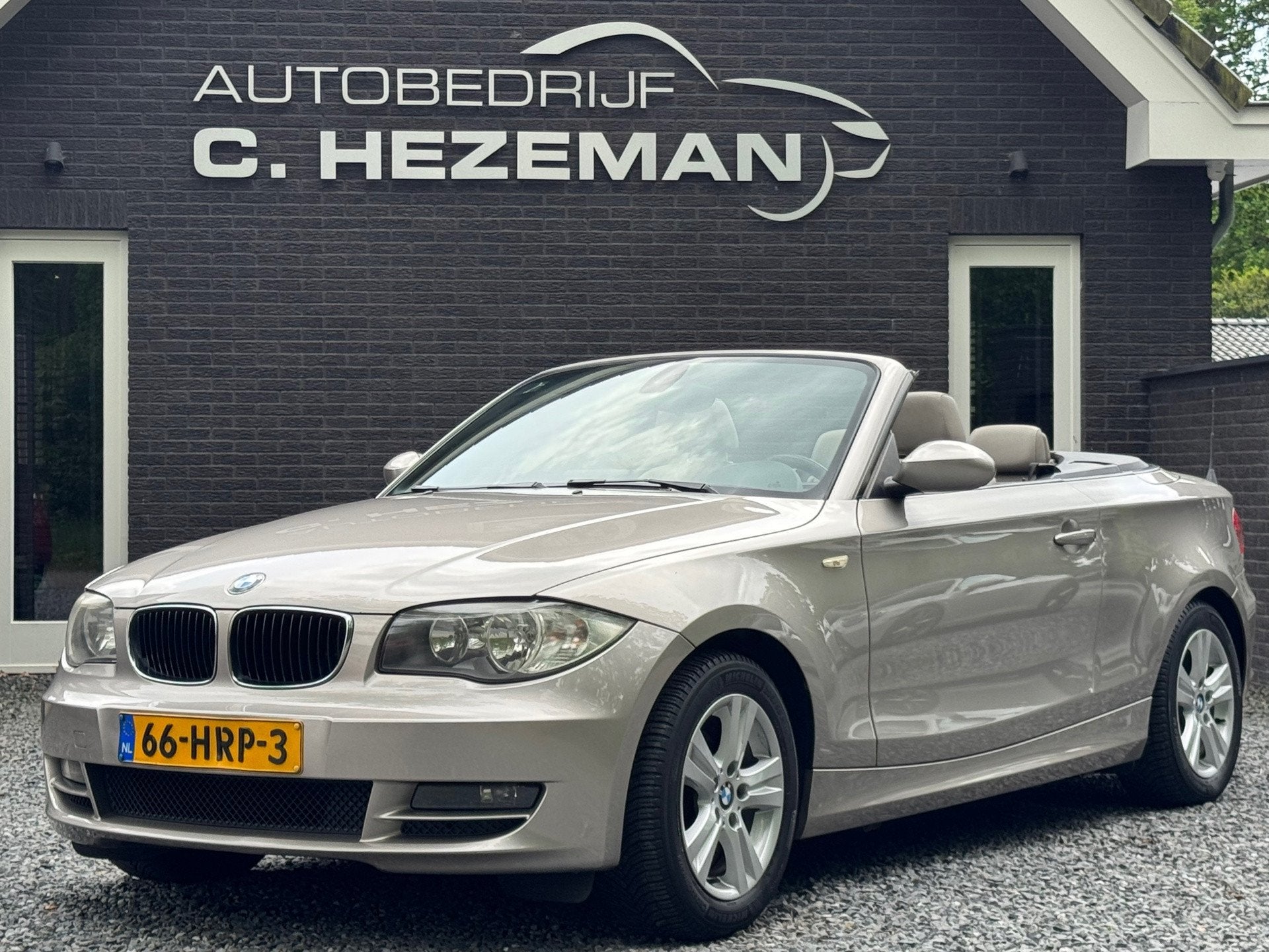 BMW 1-serie Cabrio 118i High Executive Navigatie Leder Cruis, Auto's, 1-Serie, Bluetooth, 4 cilinders, Cabriolet