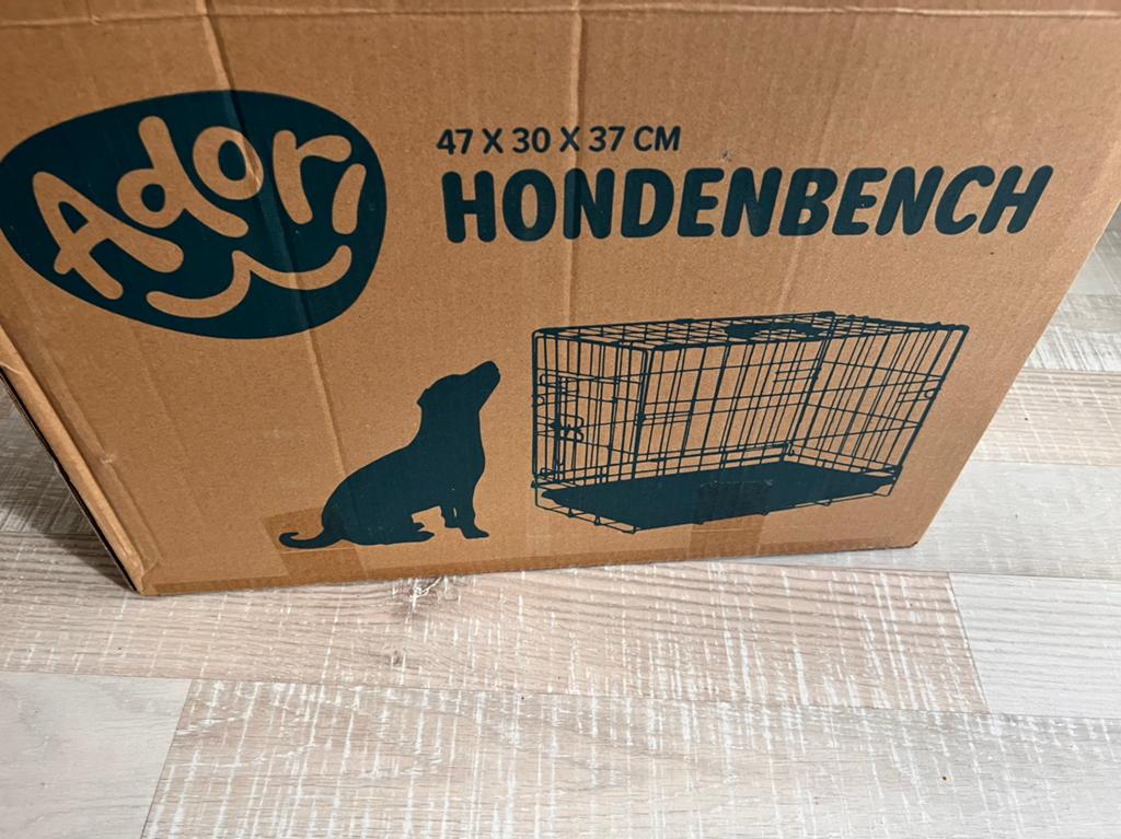Honden bench, Dieren en Toebehoren, Ophalen, Zo goed als nieuw, Minder dan 75 cm, Minder dan 65 cm