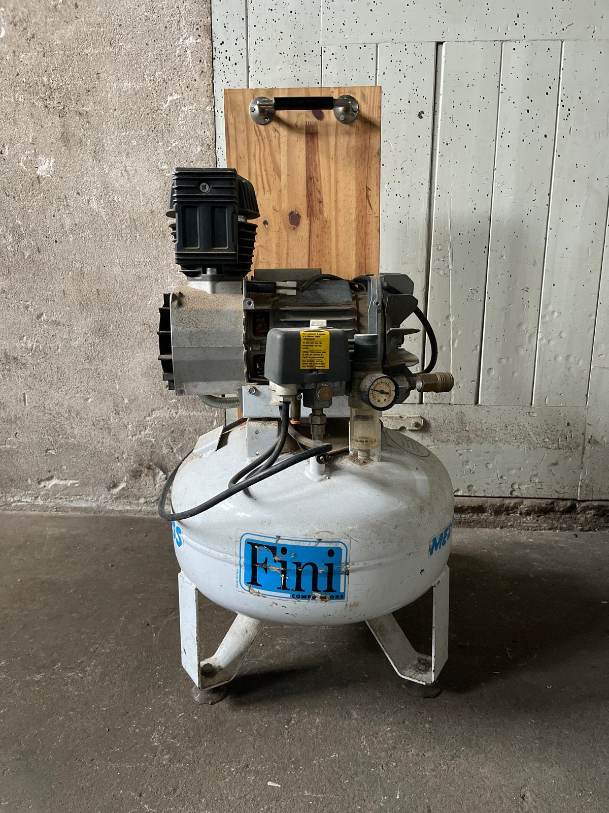 Fini Kompressor 24L - Olievrij en Mobiel, Doe-het-zelf en Verbouw, Ophalen, Gebruikt, 6 tot 10 bar, Minder dan 200 liter/min