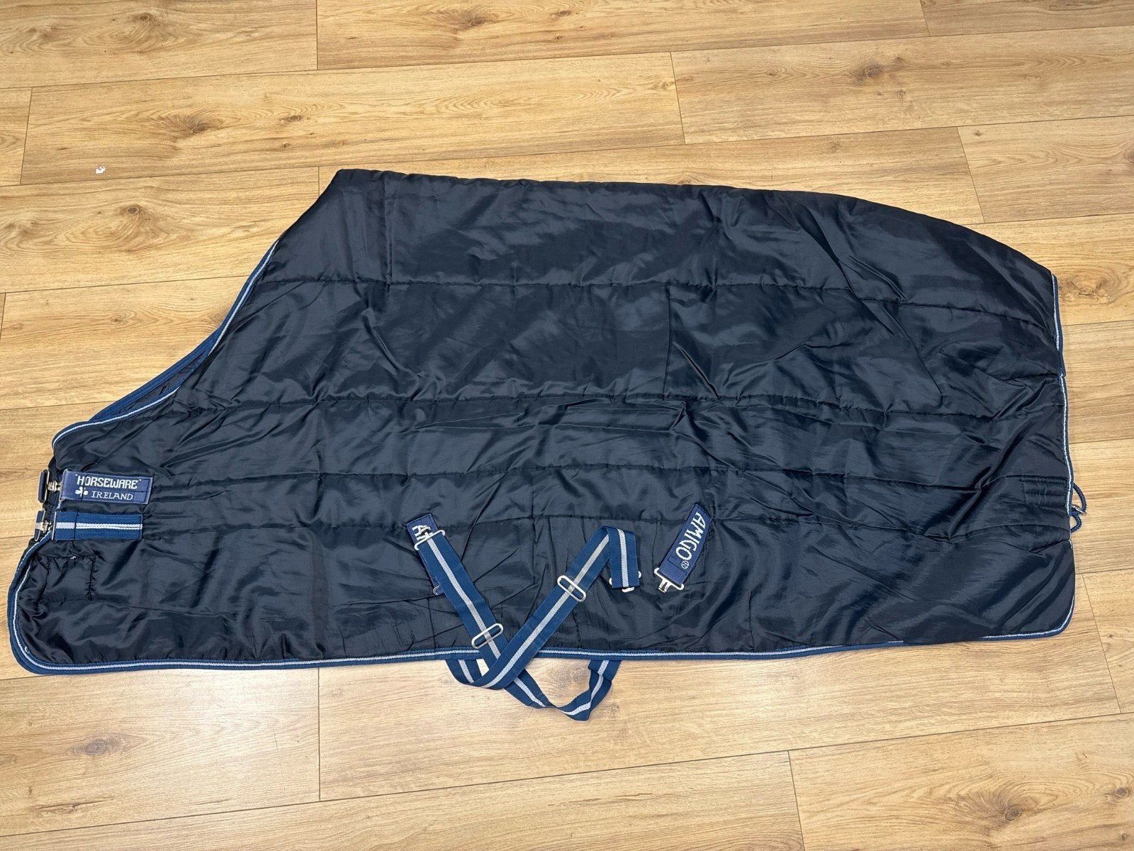 Paarden Deken Amigo Donkerblauw, Dieren en Toebehoren, Paarden en Pony's | Dekens en Dekjes, Gebruikt, Nylon, Amigo, Ophalen