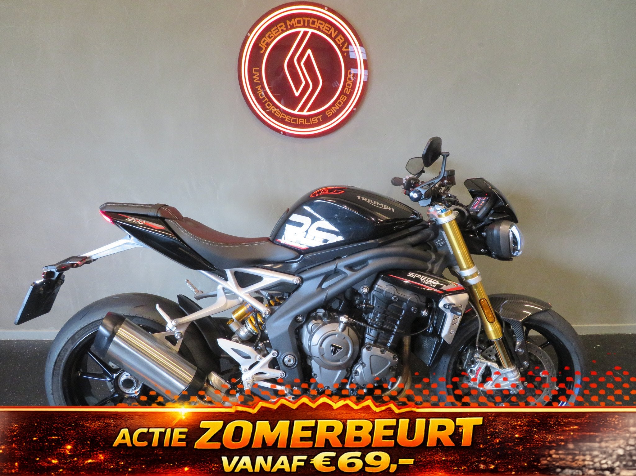 Triumph SPEED TRIPLE 1200 RS ABS PERFECT! (bj 2021), Motoren, Motoren | Triumph, Bedrijf, 1200 cc, Naked bike