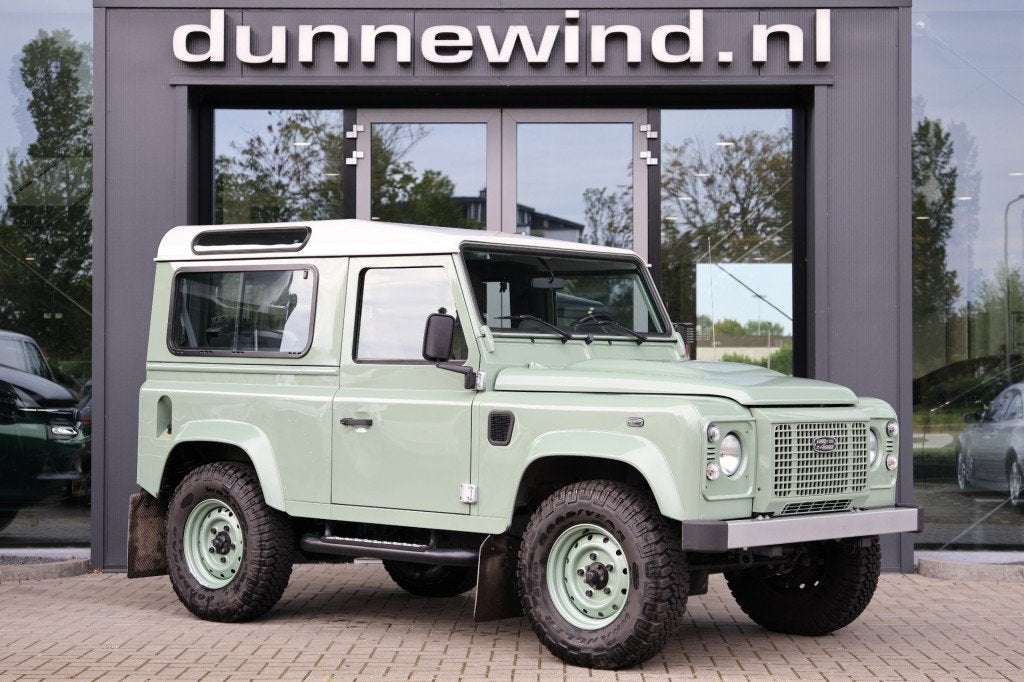 Land rover DEFENDER 90 *HERITAGE*24876KM*1ste OWNER*LIKE NEW, Auto's, Gebruikt, 4 cilinders, Met garantie (alle), ABS